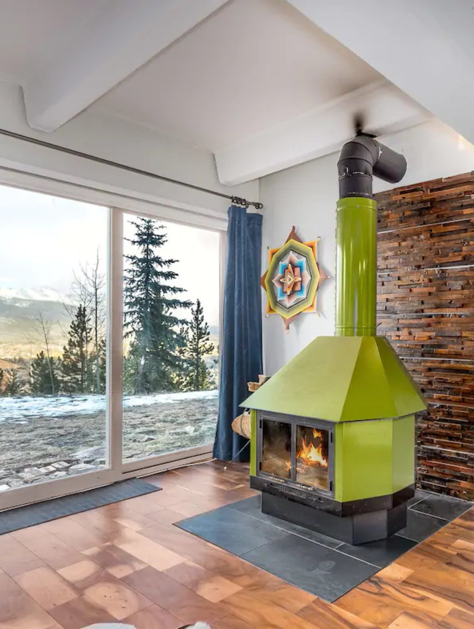 the best Airbnbs near Breckenridge