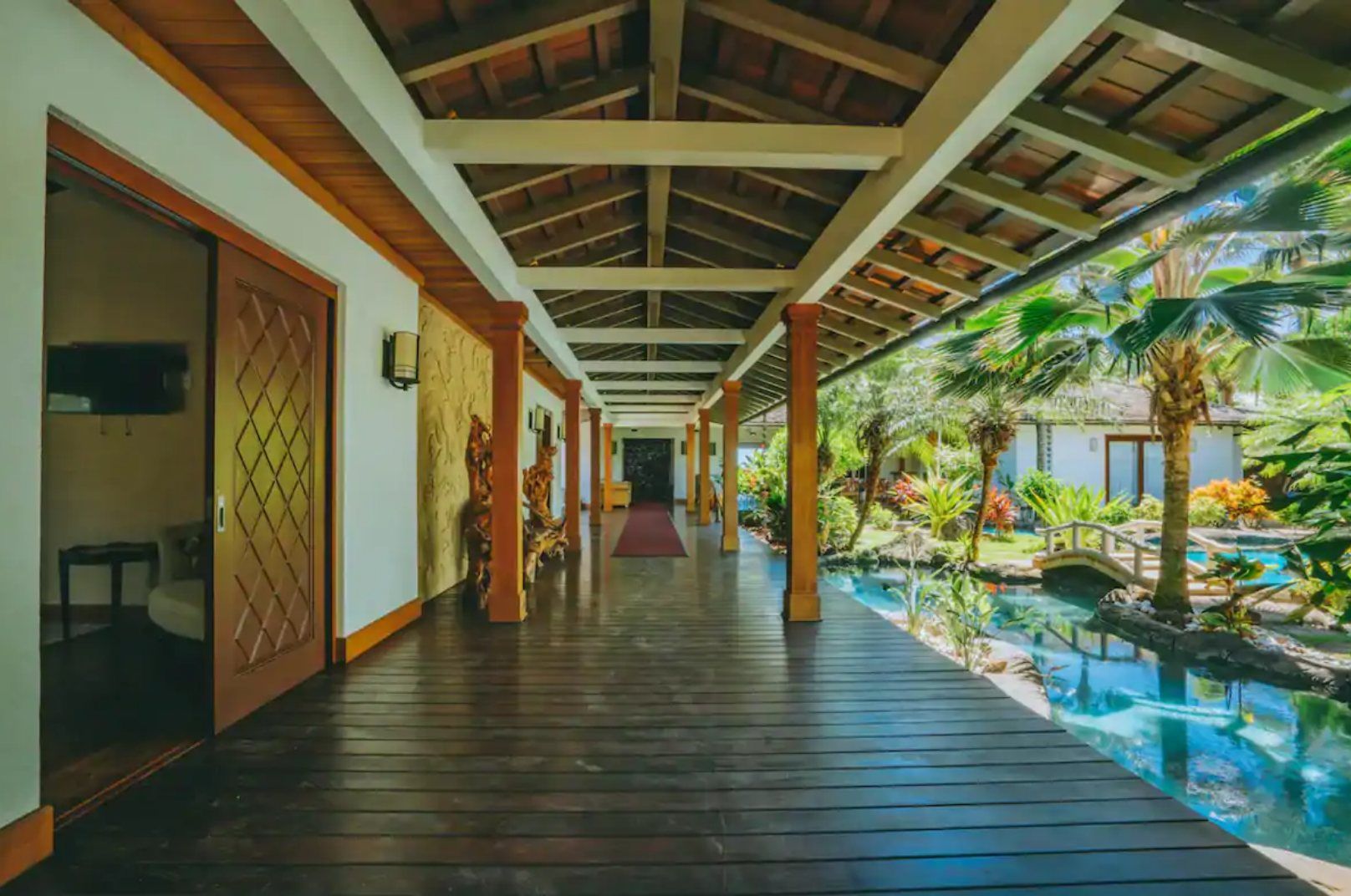 the coolest Airbnbs in Hawaii