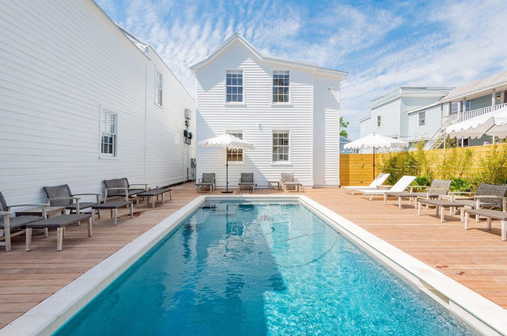 The Best Airbnbs in Charleston, SC