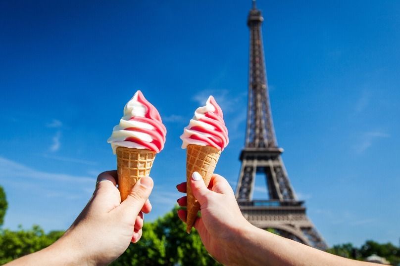 Eating ice cream in front of the Eiffel Tower