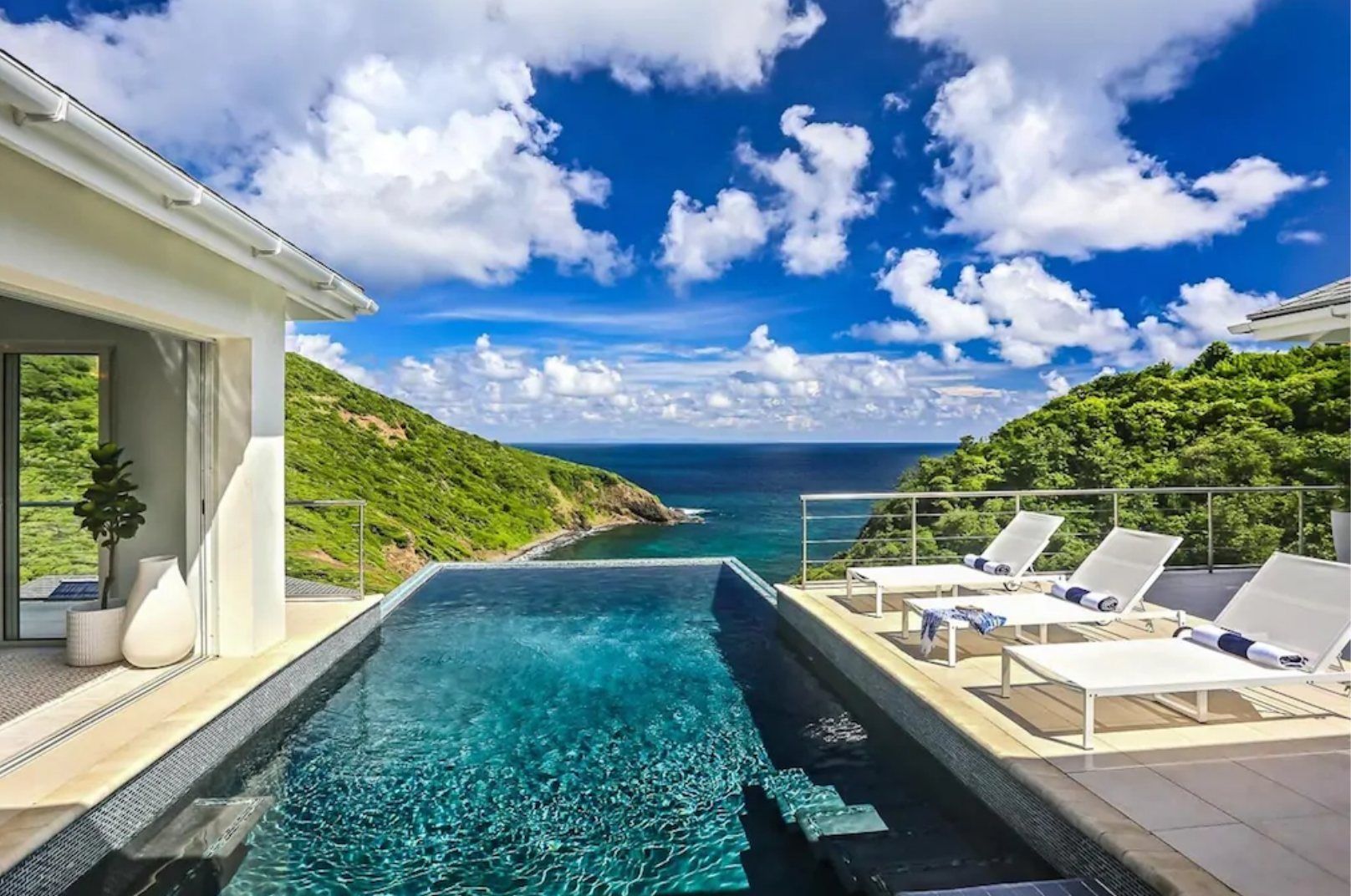 Incredible Airbnbs in St. Lucia