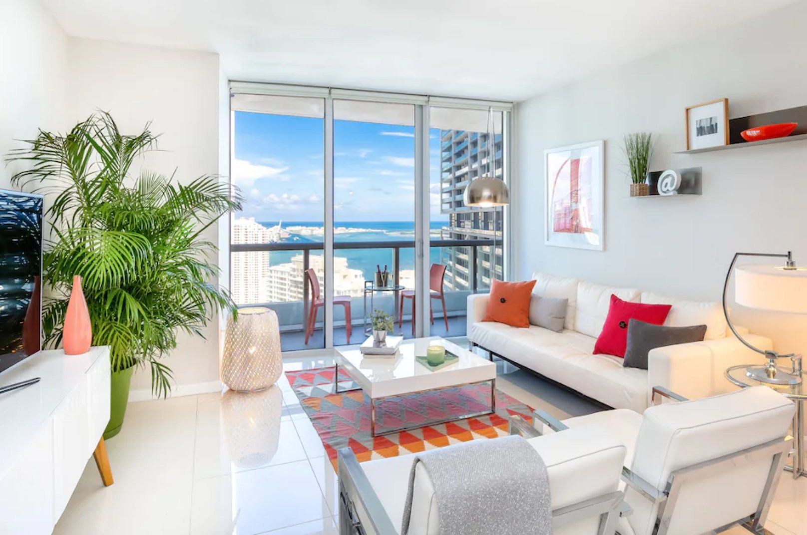 luxury Airbnbs in Miami