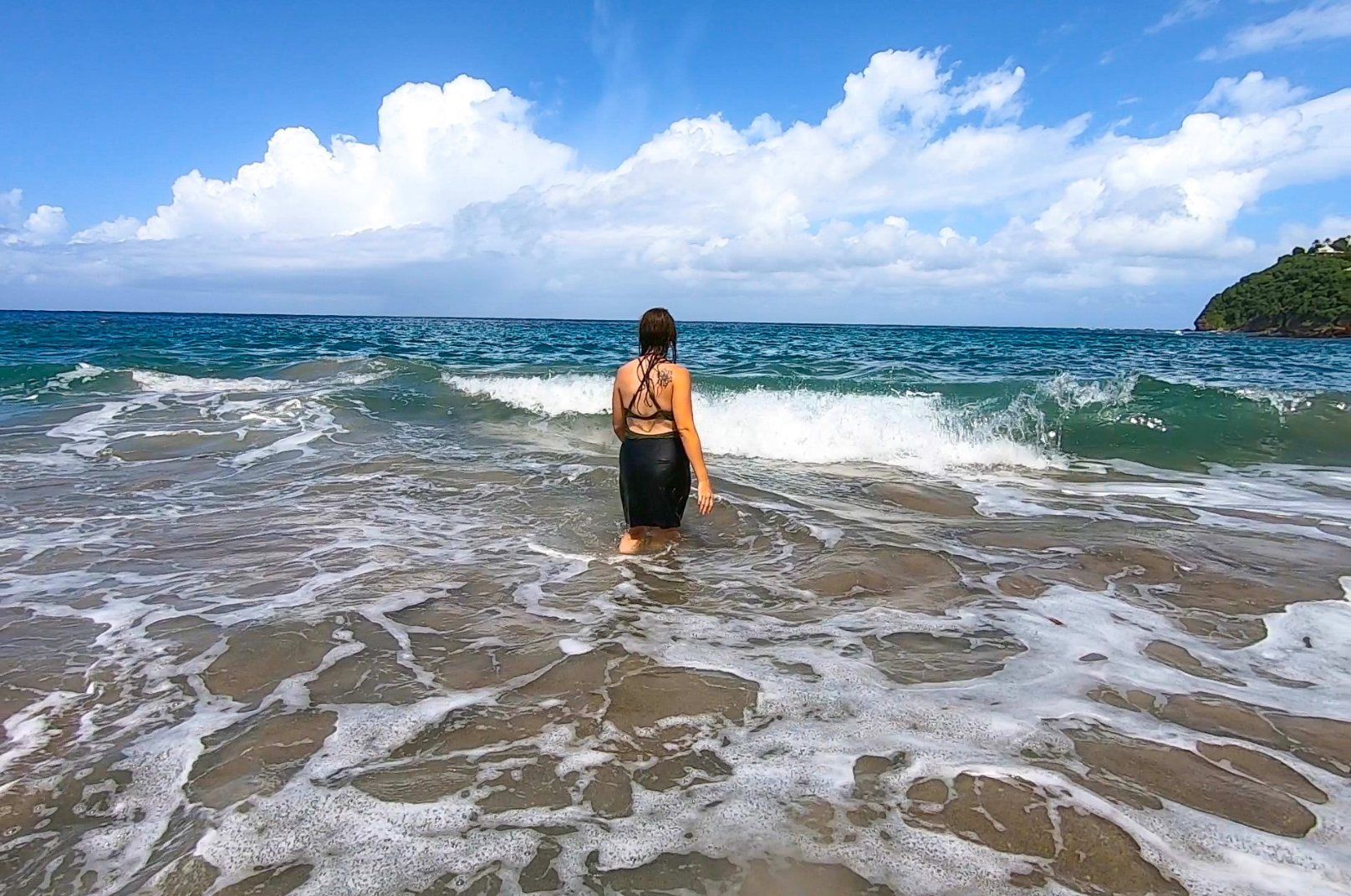 why you need to use reef-safe biodegradable sunscreen