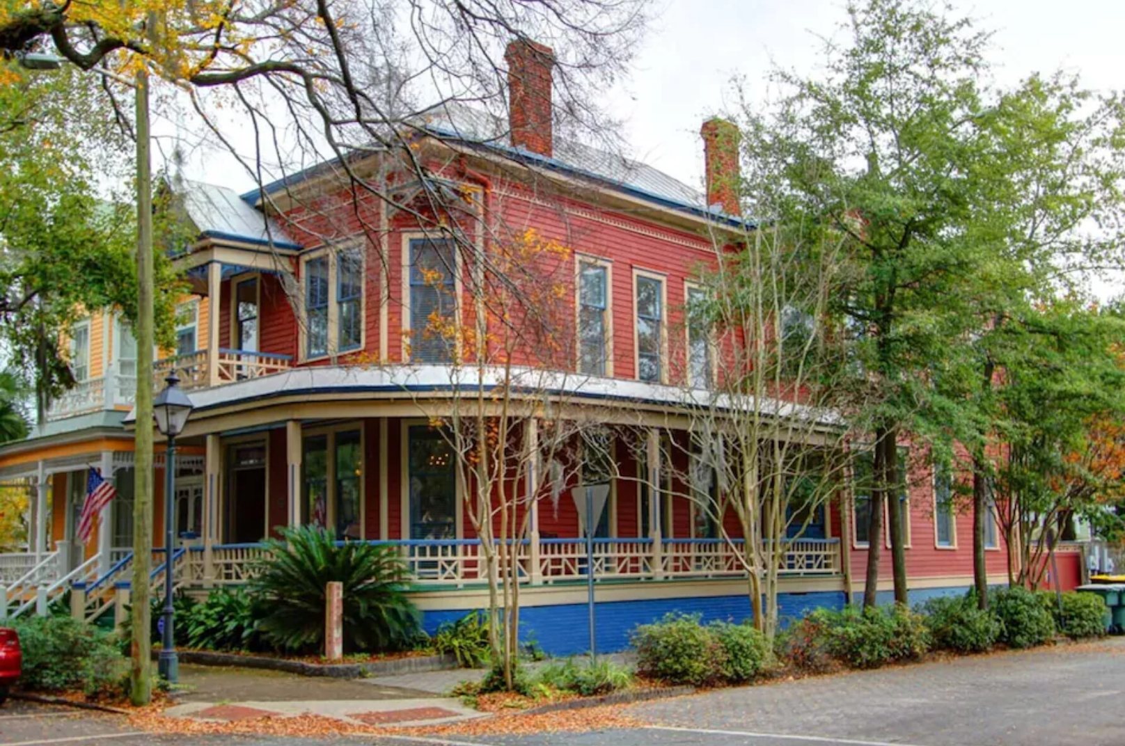 The Best Airbnbs in Savannah, GA