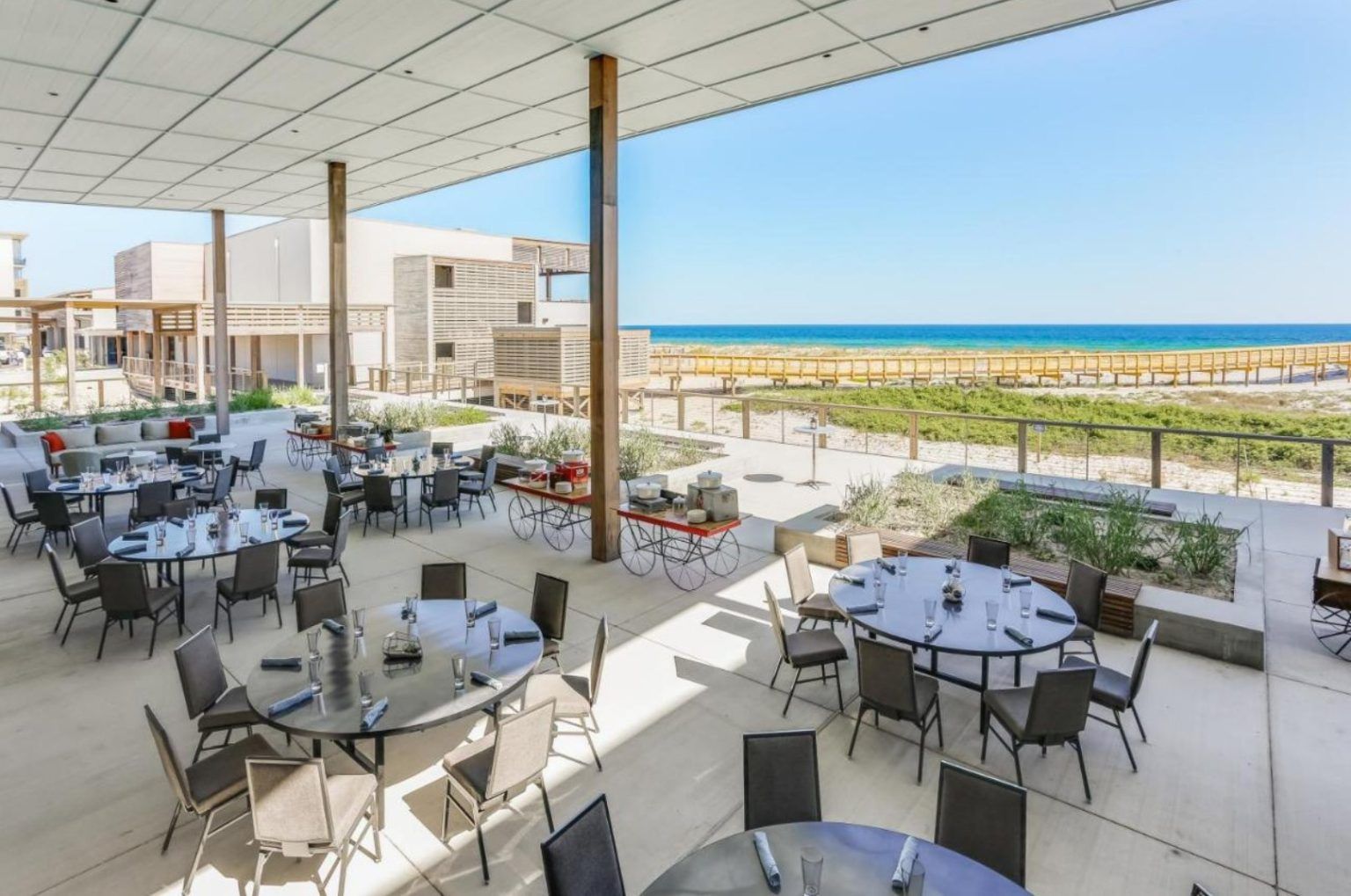 Gulf Shores Hotels on the Beach With a Balcony - Lucy On Locale