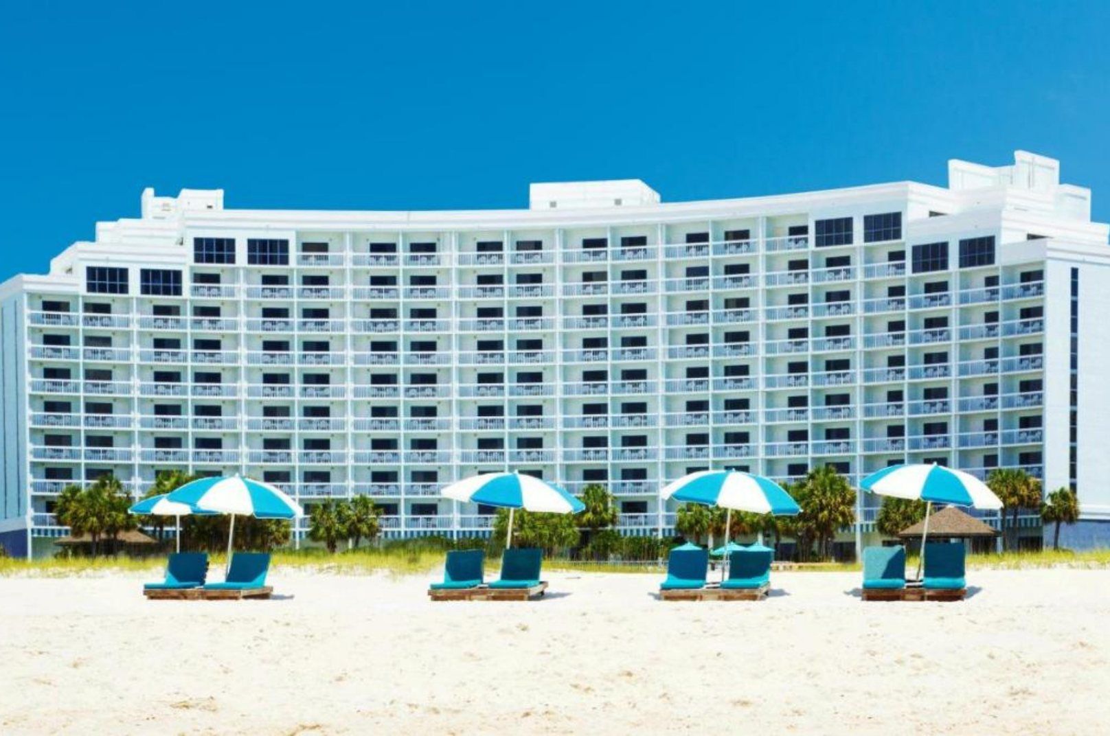 Orange Beach and Gulf Shores hotels on the beach with a balcony