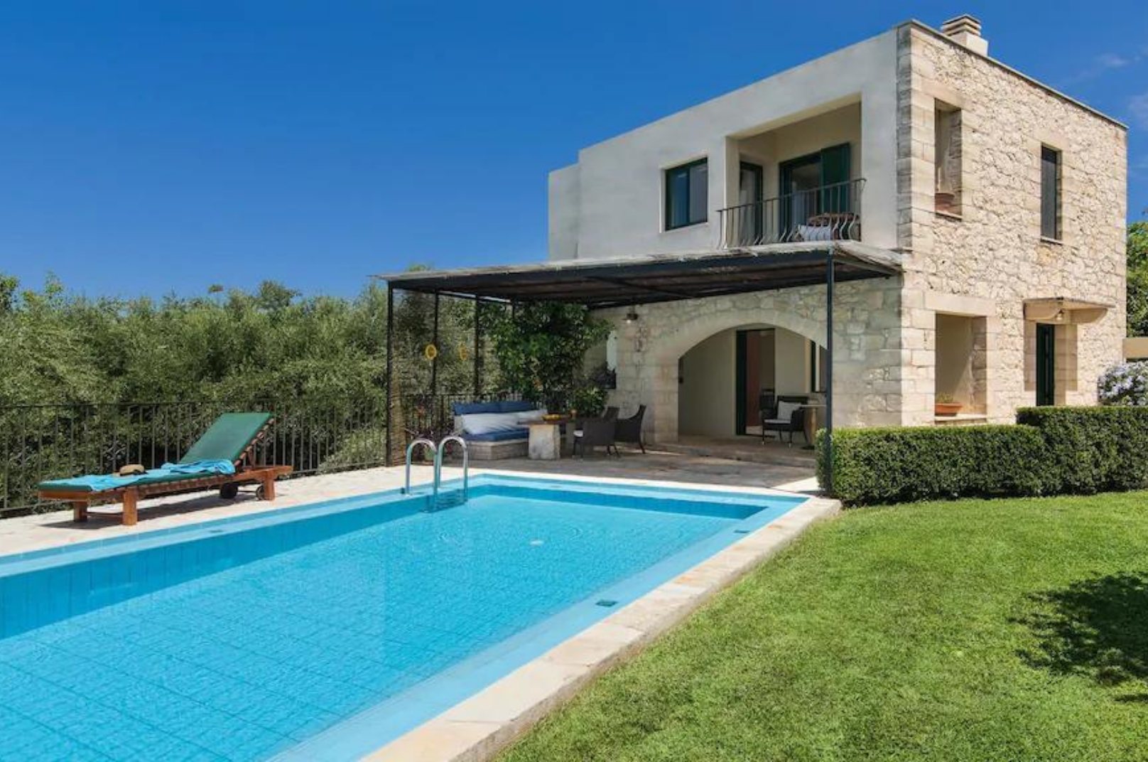 The Best Airbnbs in Crete, Greece
