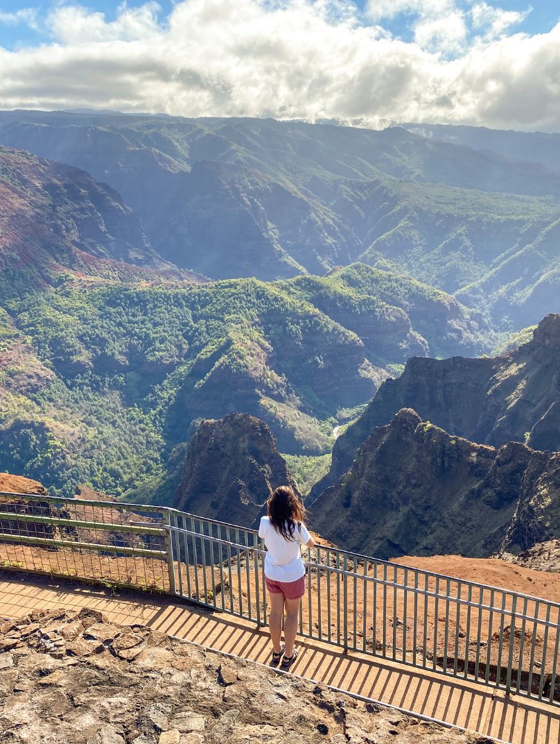 things to do on your honeymoon in Hawaii